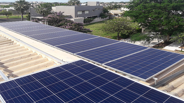 Projeto e instalação do sistema de Energia Solar na cidade de São José Do Rio Preto / SP, Condomínio Eco Village I, sistema de 9,9 kwp, sendo 30 placas de 330w e inversor Fronius!